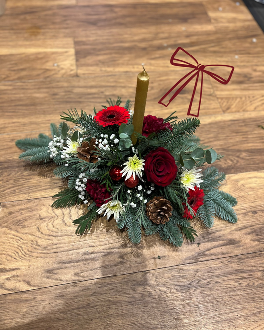 Candlelit Christmas Centrepiece